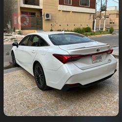 تويوتا أفالون